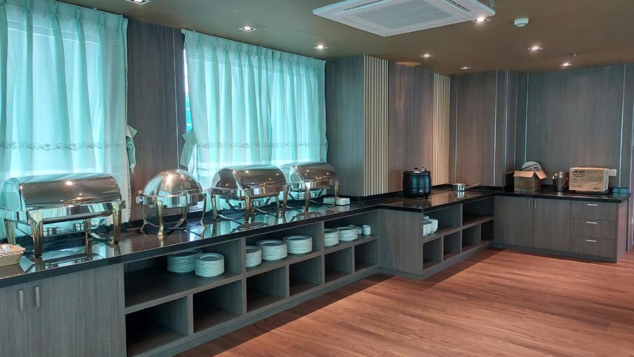 Hotel Grand Galaxy Yangon Exterior foto
